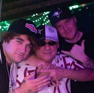 Meet your Posher, Russell